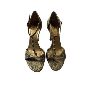 Vintage BCBGirls Gold Brocade T-Strap Heels Y2K Coquette Evening Shoes 7.5